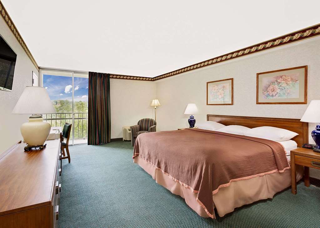 Howard Johnson By Wyndham Lexington Room photo